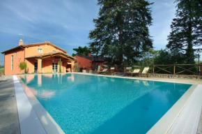 Отель Agriturismo Villa Le Vigne  Монтеварки